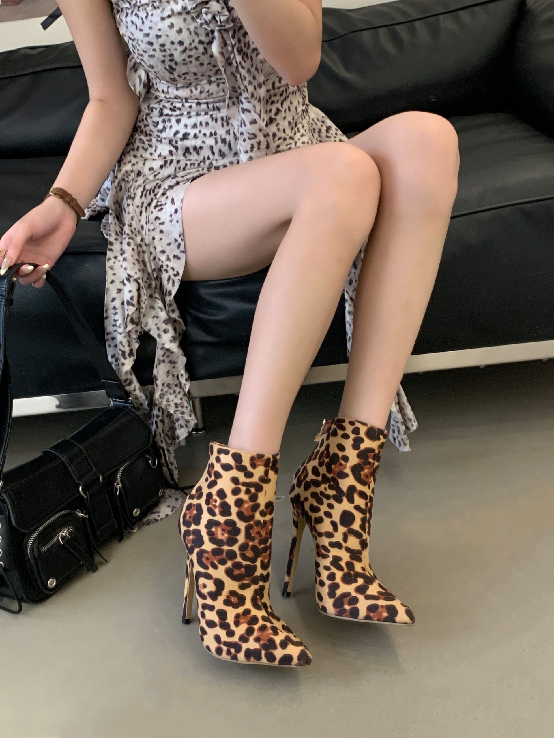 2025 New Style Women's Leopard Print Fashion Boots with Stiletto Heels - Image 3