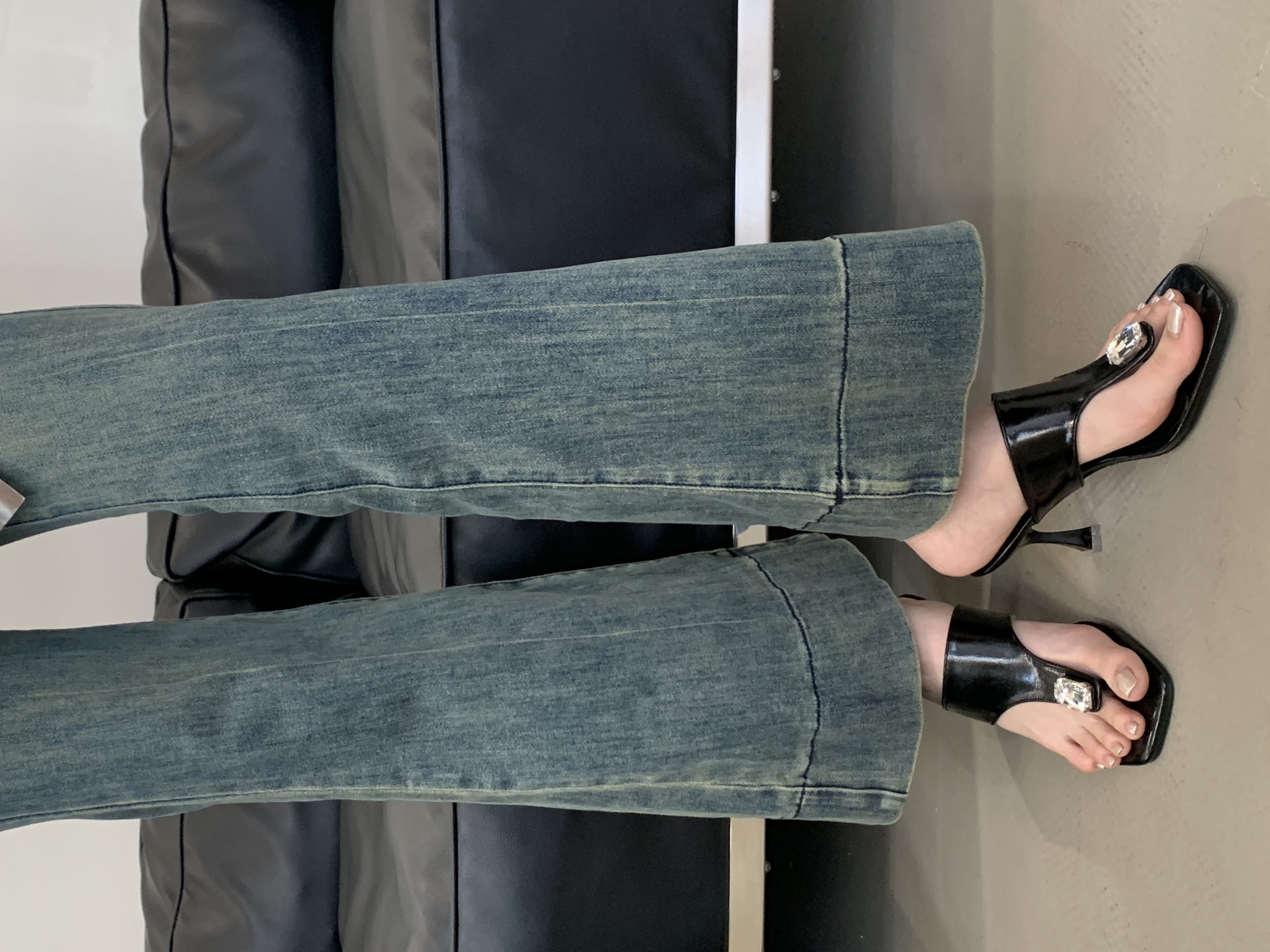 2026 New Light Luxury Rhinestone Toe Thong Sandals Square Toe Open Toe Thin Heel High Heel Slippers Women Summer Outdoor - Image 2