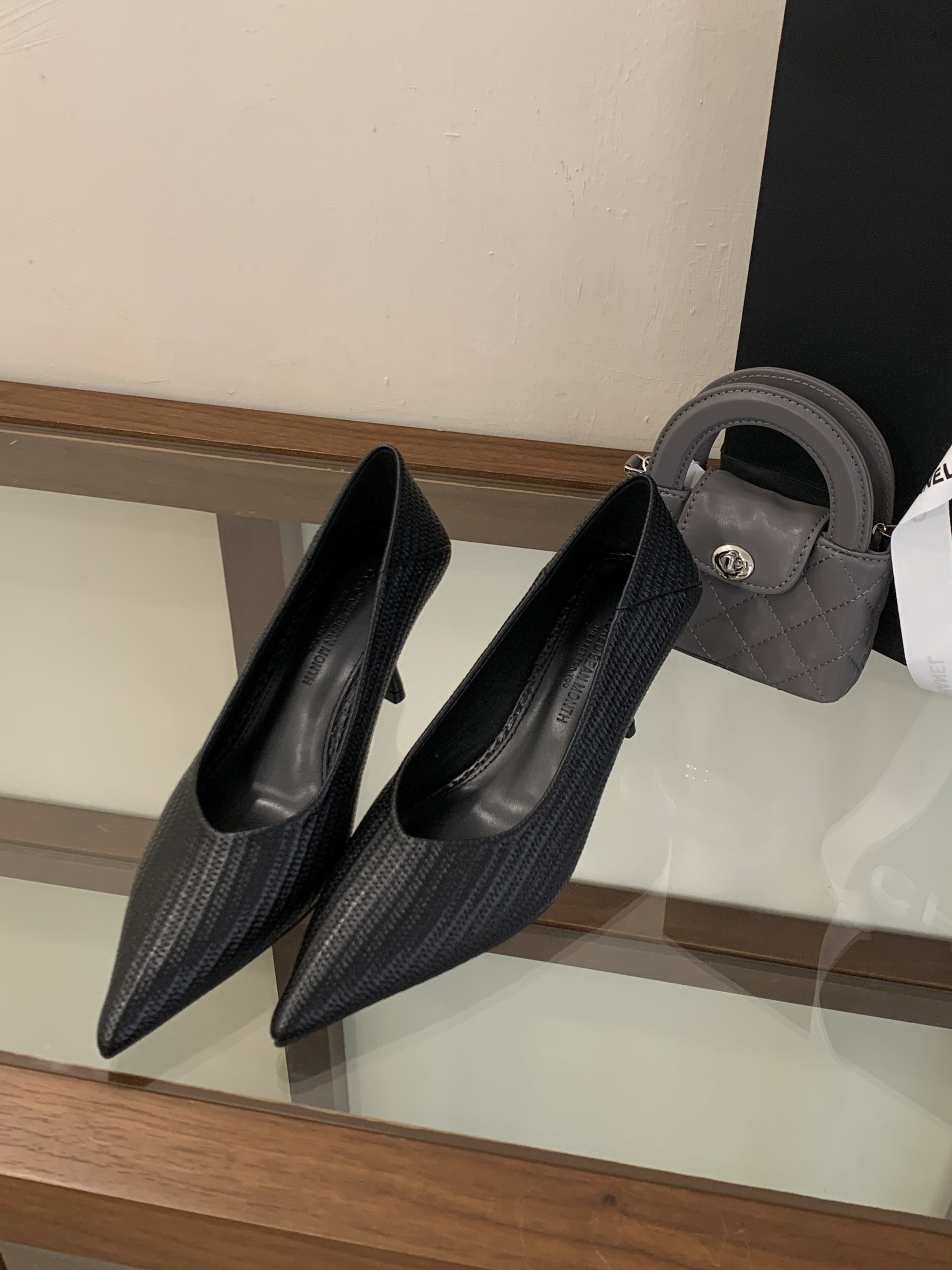 2026 New Spring Women's Fashion High Heel Pointed Toe Shallow Mouth Comfortable Temperament Single Shoes