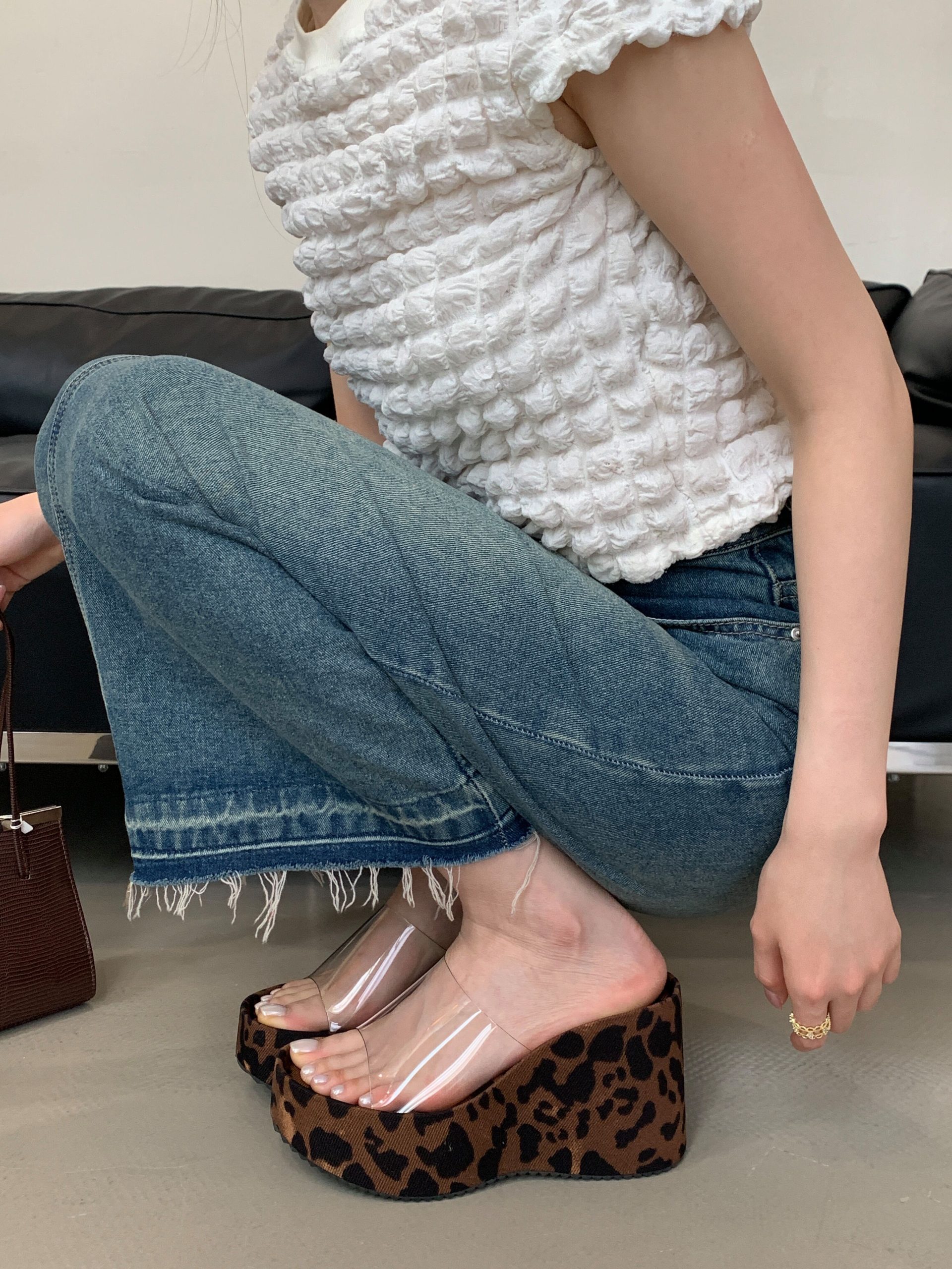 2026 New Summer Transparent Thick Soled Platform Wedge Sandals for Women Leopard Print Height Increasing Casual Slippers - Image 3