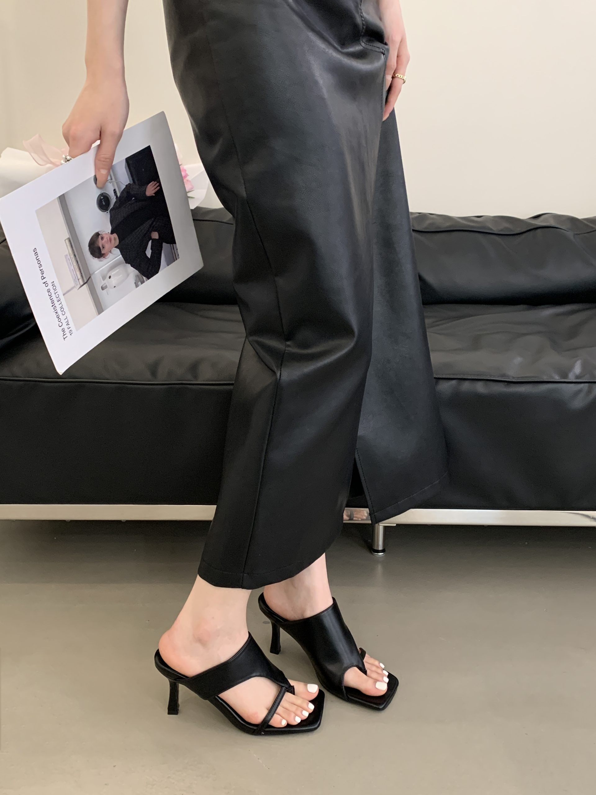 2026 Summer Korean Trend Women's Open Toe Slippers with Hollow Out Strap and Thin High Heel - Image 2