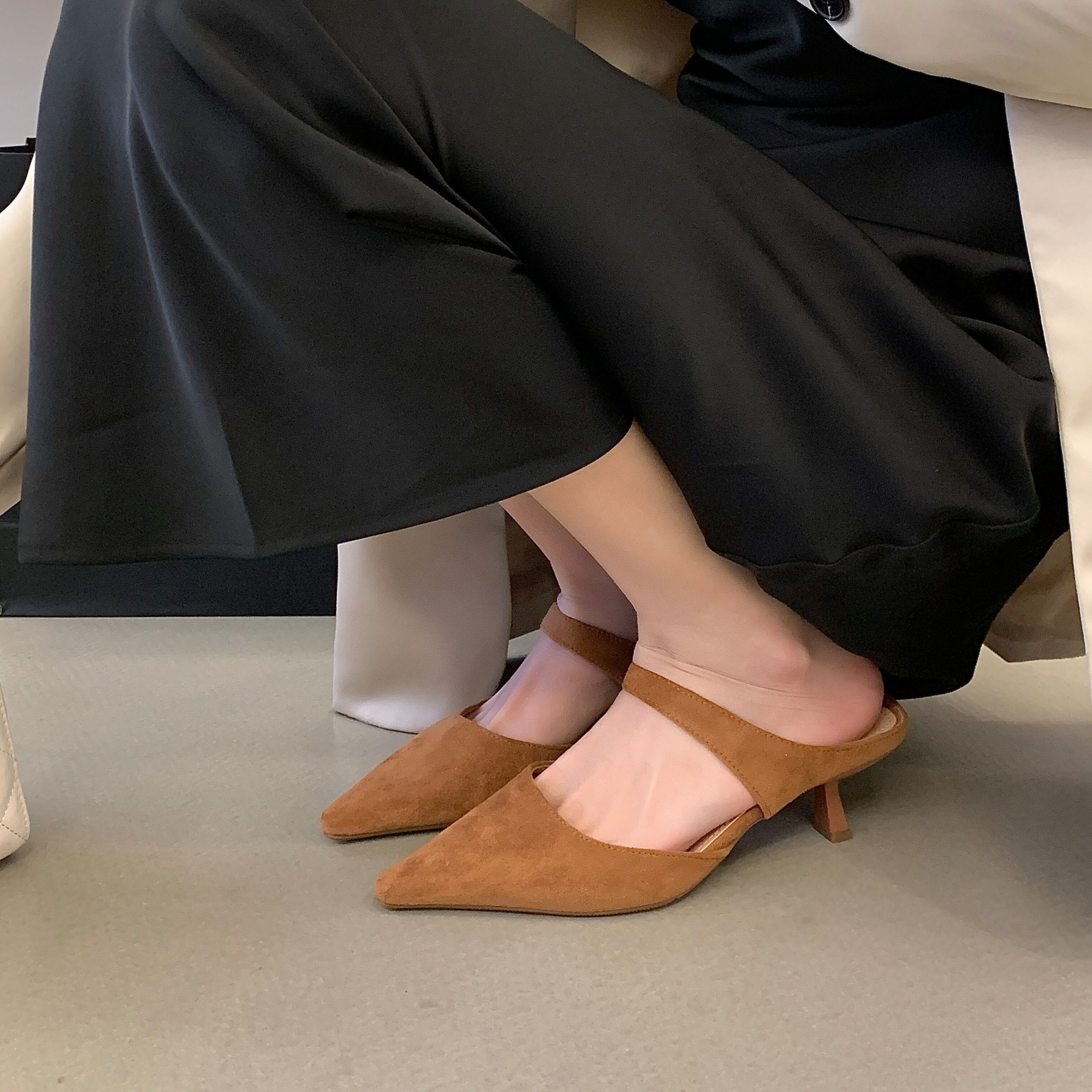 French Retro Suede Pointed Toe One-Strap Slipper Heels for Women - Image 3